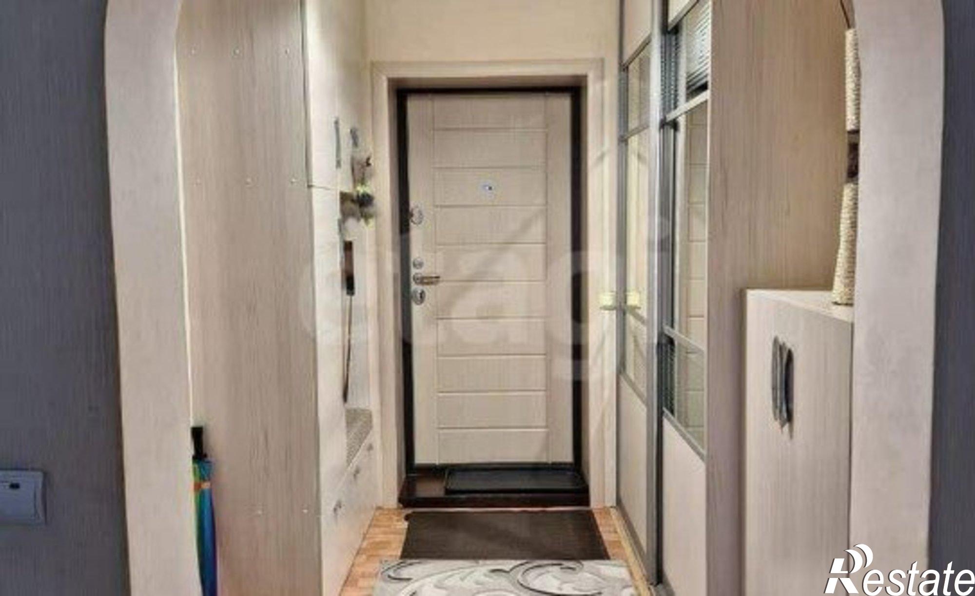 Купить квартиру за 5 400 000 рублей на Горно-Алтайская улица, 79/1