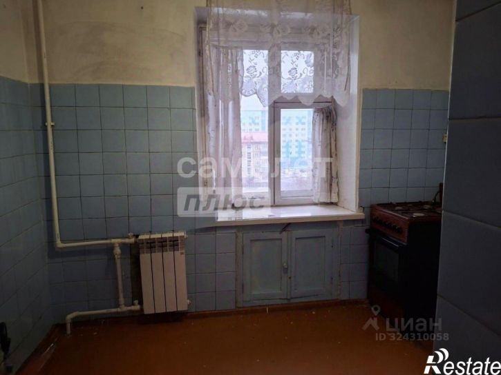 3-комн квартира Ударная улица, 27,  д. 27