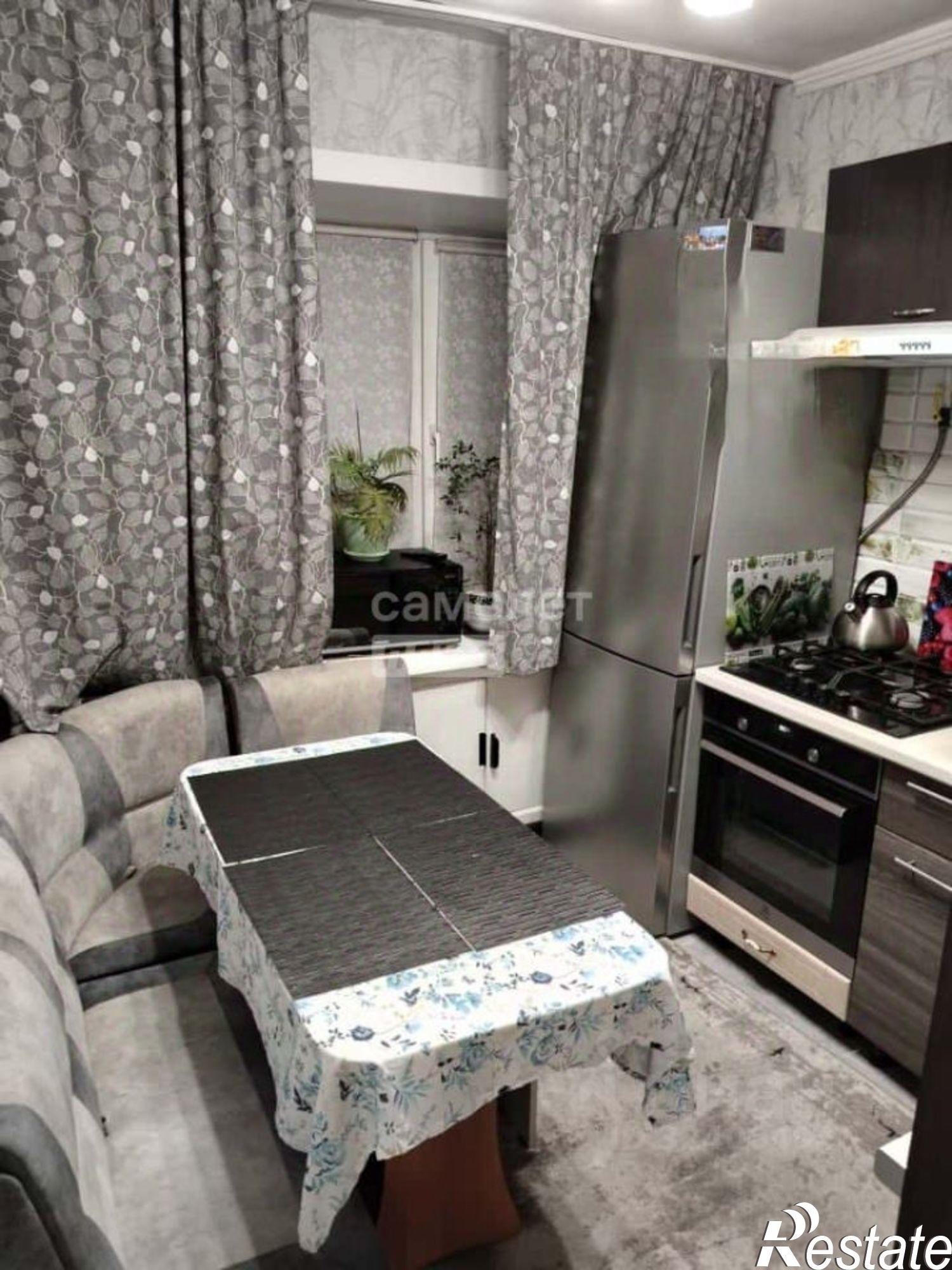 Купить квартиру за 3 200 000 рублей на ул имени Героя Советского Союза Красильникова, 219