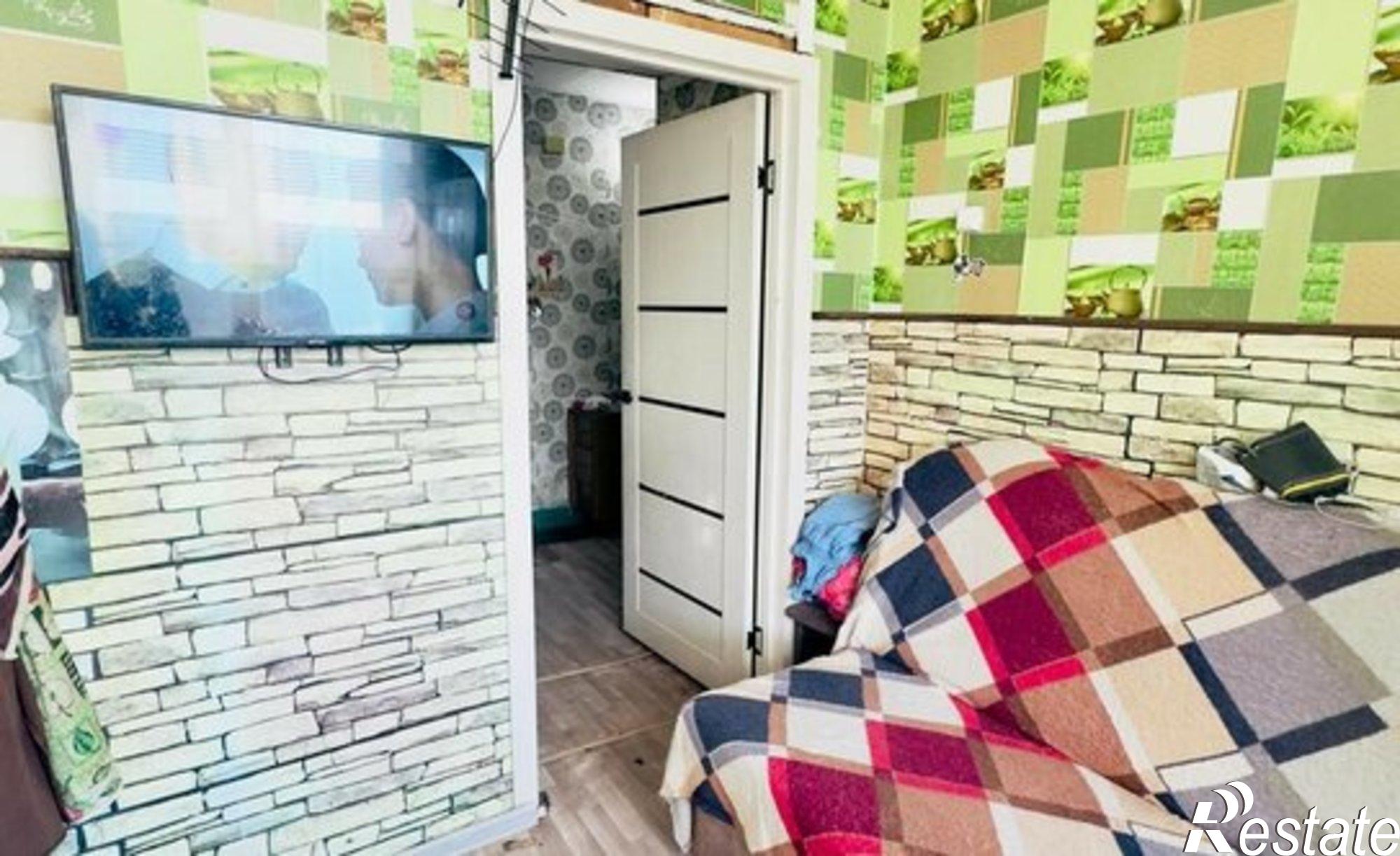 Купить квартиру за 4 500 000 рублей на Ударная улица, 92/1