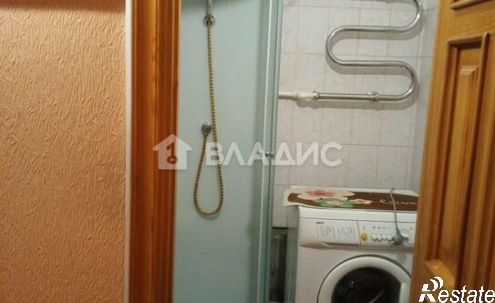 Купить квартиру за 6 000 000 рублей на Коммунарский пер, 16/1