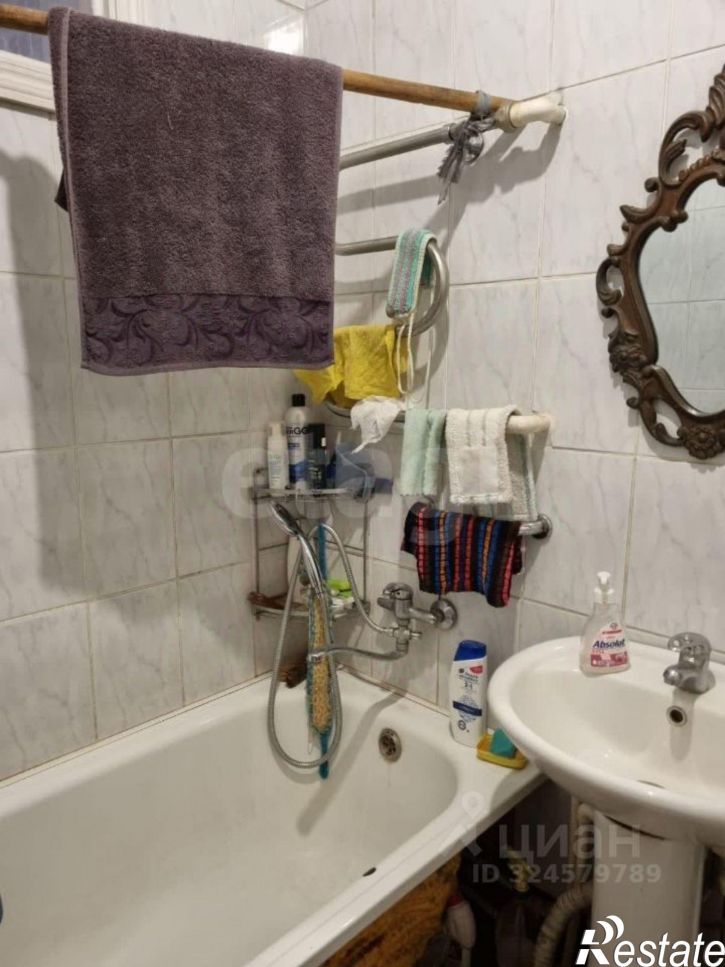 3-комн квартира ул имени Героя Советского Союза Трофимова, 16,  д. 16