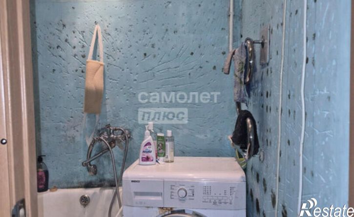 2-комн квартира ул Декабристов, 2,  д. 2