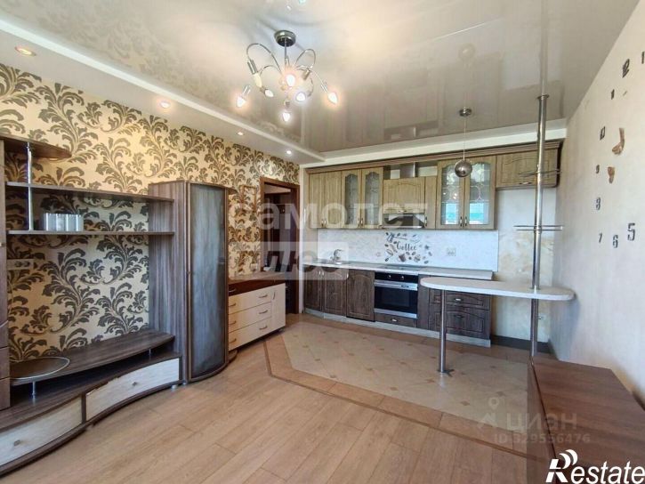 2-комн квартира Ленинградская улица, 37,  д. 37