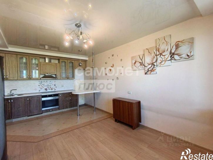 2-комн квартира Ленинградская улица, 37,  д. 37