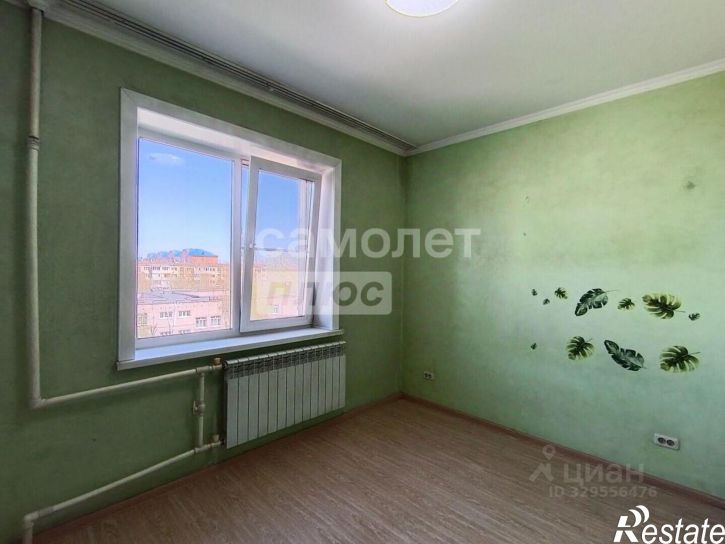 2-комн квартира Ленинградская улица, 37,  д. 37