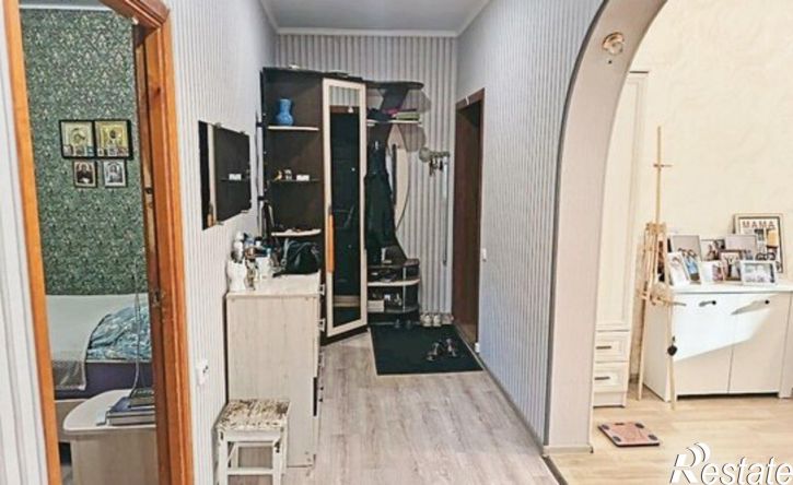 4-комн квартира ул Петра Мерлина, 58а,  д. 58а