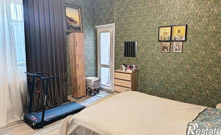 4-комн квартира ул Петра Мерлина, 58а,  д. 58а