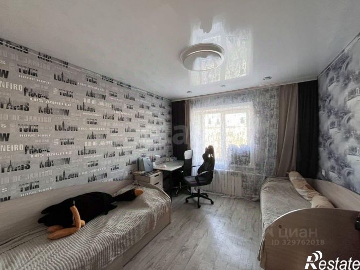 3-комн квартира улица Александра Можайского, 8,  д. 8