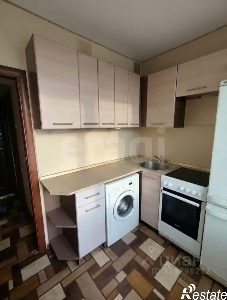 1-комн квартира Ленинградская улица, 37,  д. 37