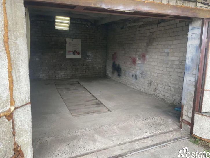 Гараж/парковка Загородная улица, 40,  д. 40