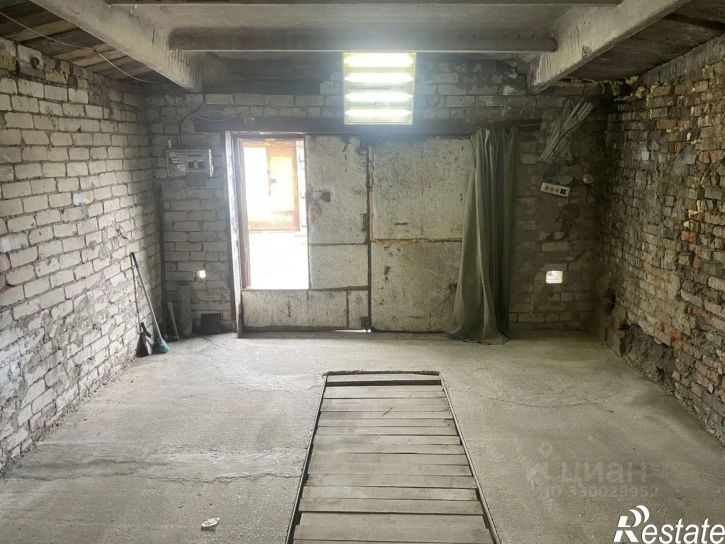 Гараж/парковка Загородная улица, 40,  д. 40