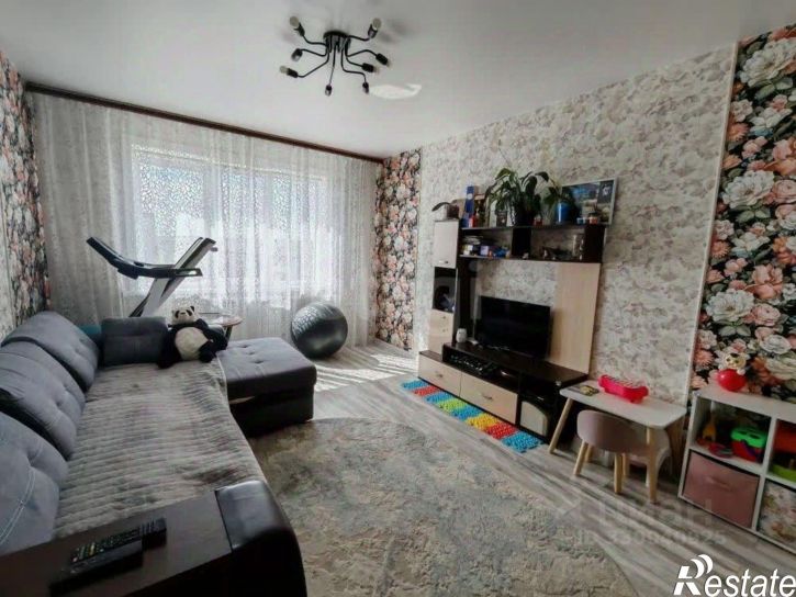 3-комн квартира улица Льнокомбинат, 17/1,  д. 17/1