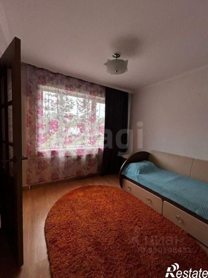 3-комн квартира улица Виктора Петрова, 35,  д. 35