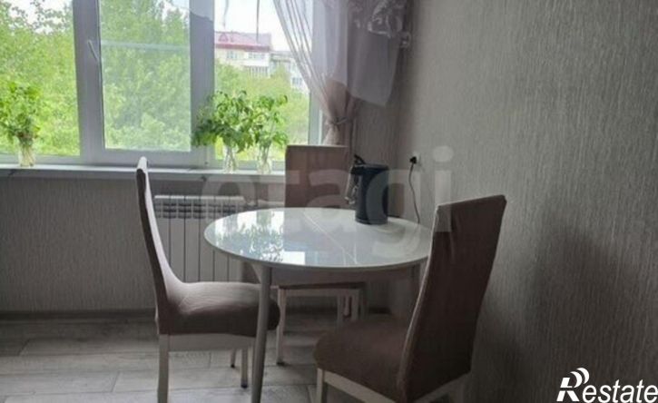 3-комн квартира ул Ленинградская, 28,  д. 28