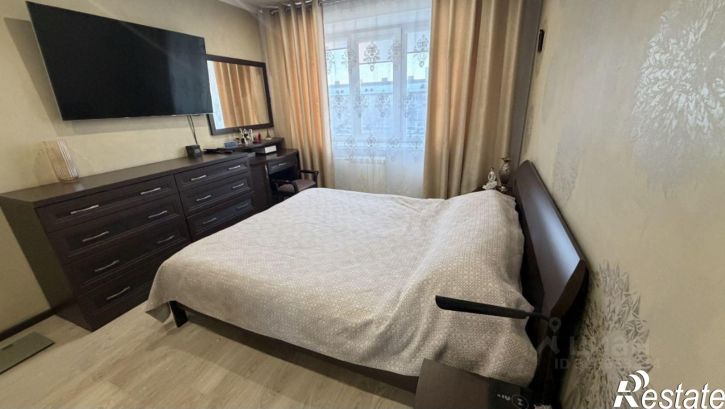 3-комн квартира Ударная улица, 27,  д. 27