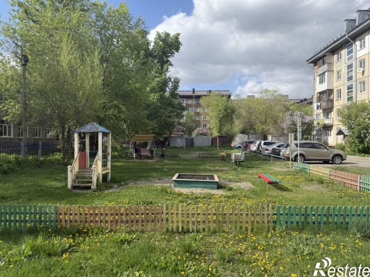 3-комн квартира переулок Липового, 78/1,  д. 78/1