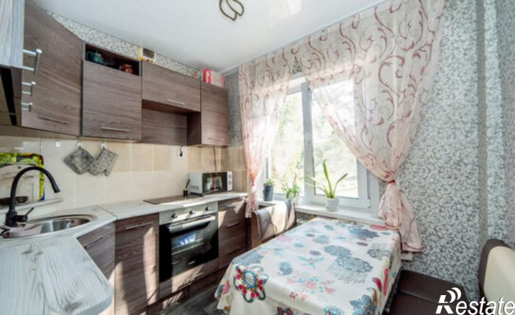 3-комн квартира улица Воинов-Интернационалистов, 90,  д. 90