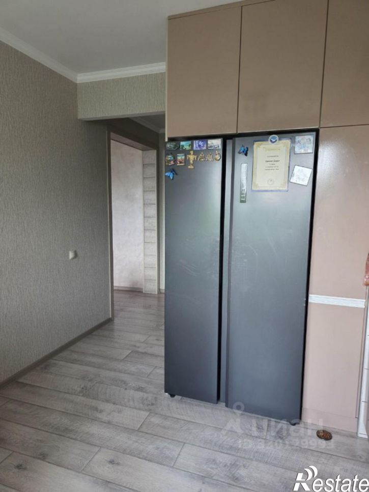 3-комн квартира ул Ленинградская, 28,  д. 28