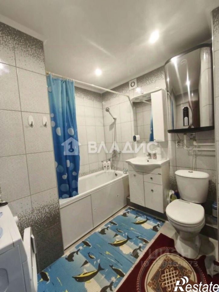 3-комн квартира улица Петра Мерлина, 16,  д. 16