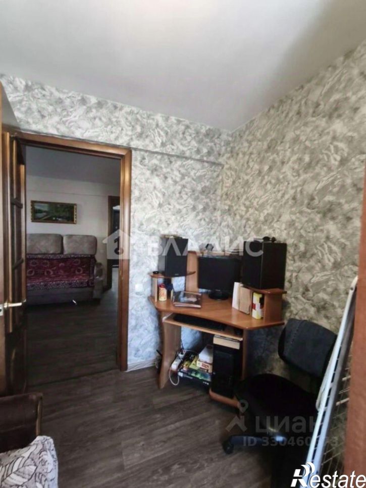 3-комн квартира улица Петра Мерлина, 16,  д. 16