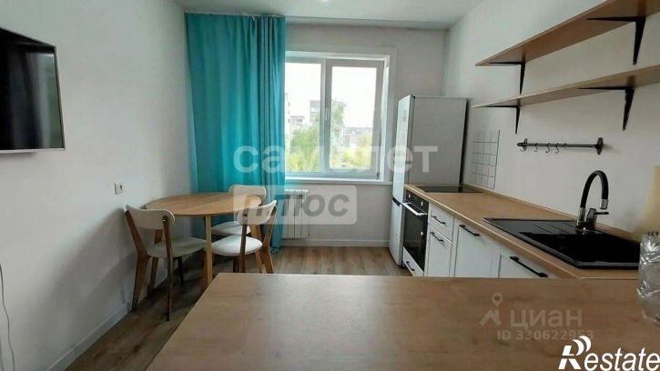 3-комн квартира улица Машиностроителей, 21,  д. 21