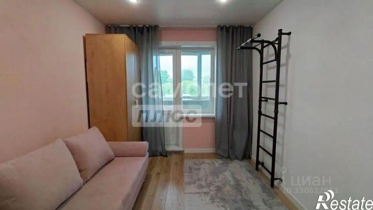 3-комн квартира улица Машиностроителей, 21,  д. 21