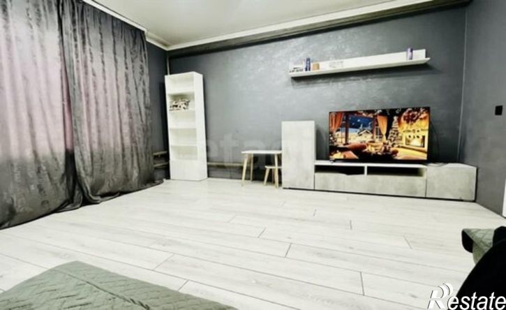 3-комн квартира улица 7-й Околоток, 4,  д. 4