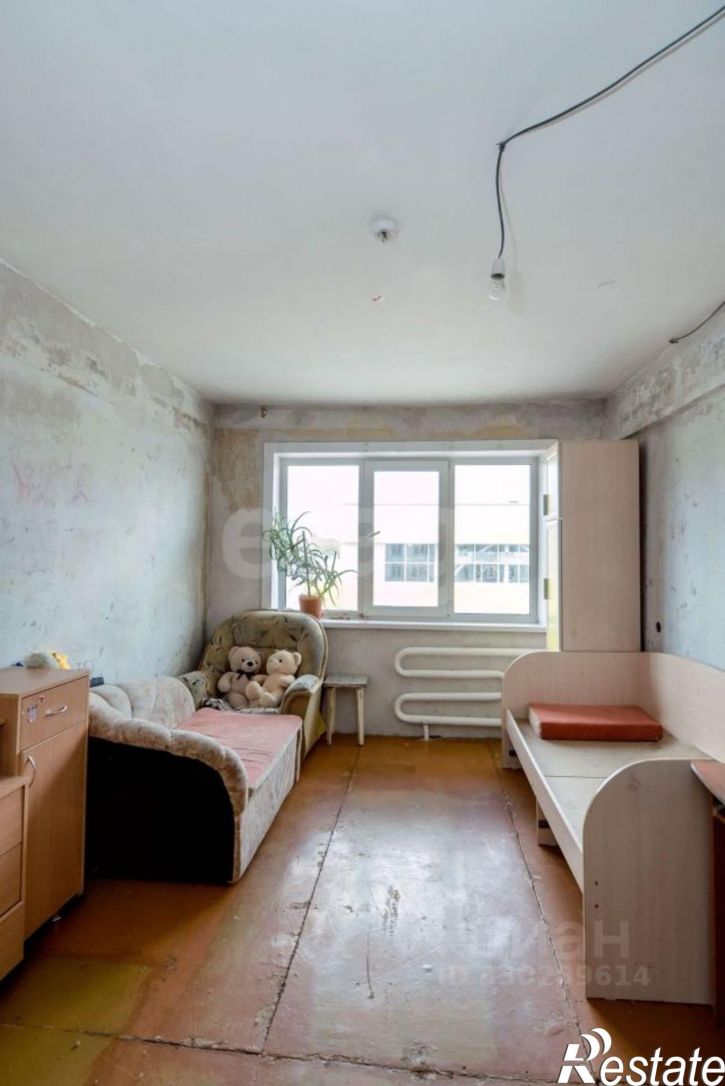 3-комн квартира улица Михаила Митрофанова, 37,  д. 37