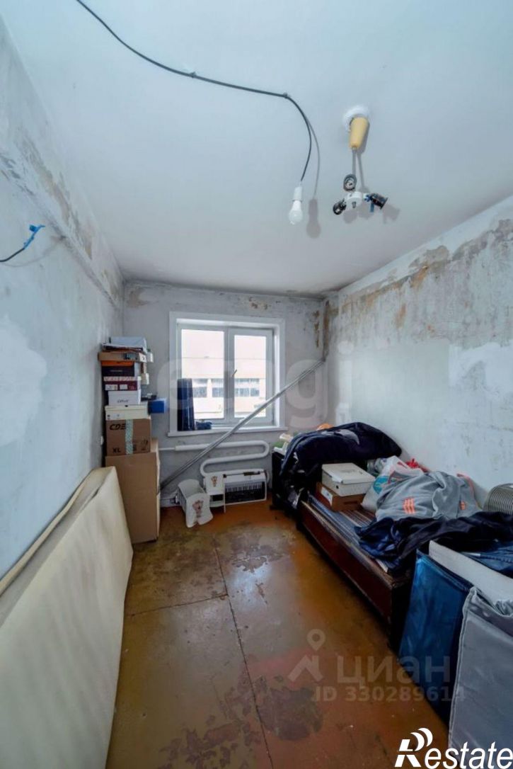 3-комн квартира улица Михаила Митрофанова, 37,  д. 37