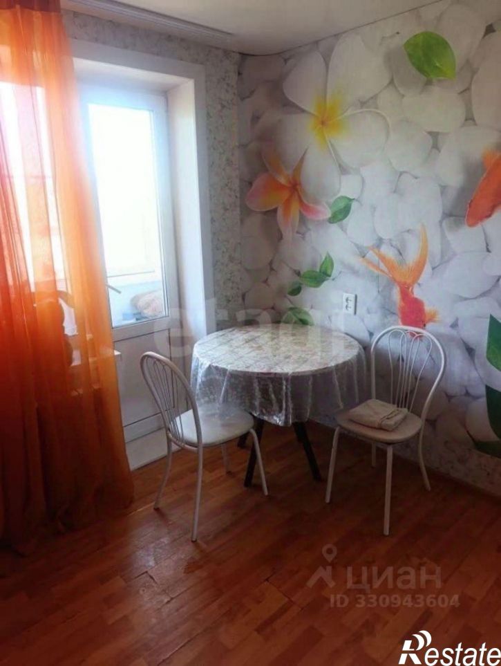 3-комн квартира Ленинградская улица, 18,  д. 18