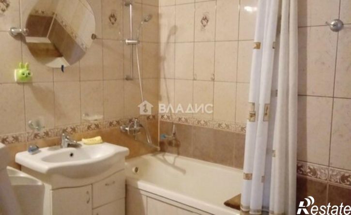 2-комн квартира ул Ильи Репина, 12,  д. 12