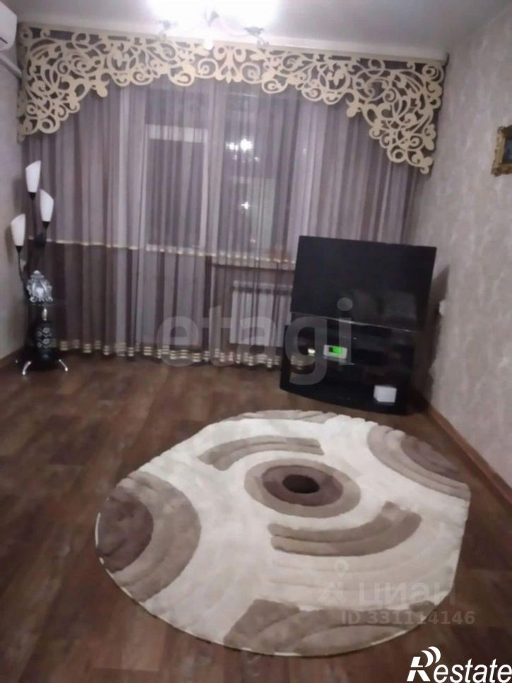 2-комн квартира улица Михаила Фрунзе, 1,  д. 1