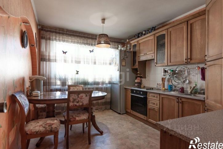 4-комн квартира улица Воинов-Интернационалистов, 84,  д. 84