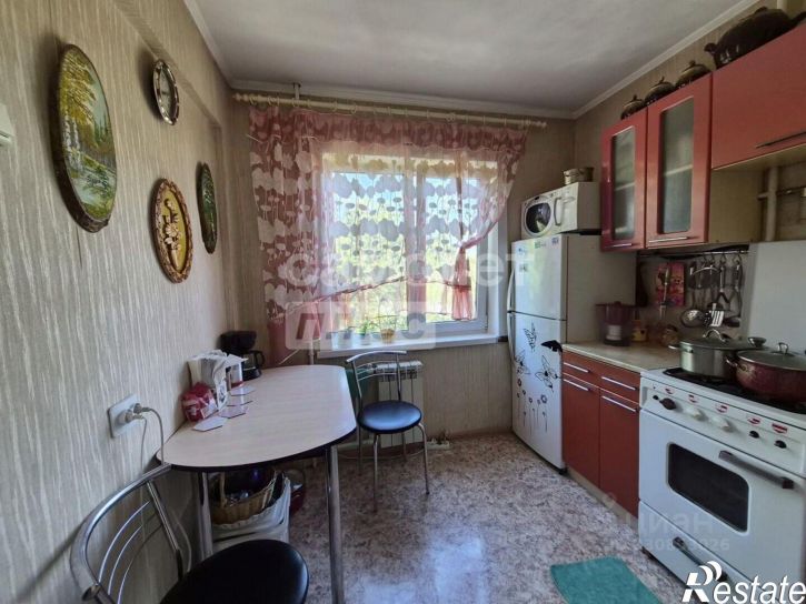 3-комн квартира улица Петра Мерлина, 23,  д. 23