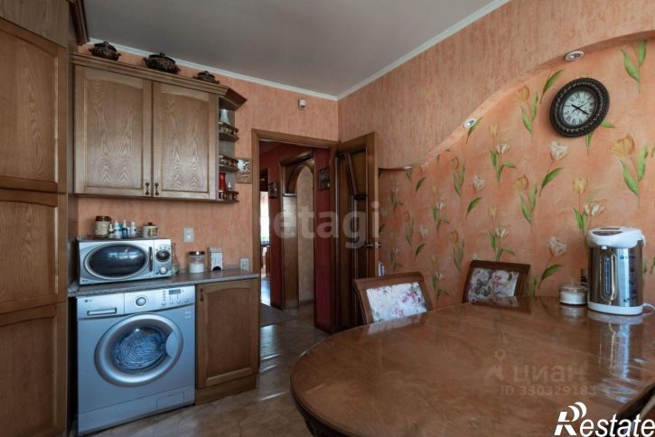 4-комн квартира улица Воинов-Интернационалистов, 84,  д. 84