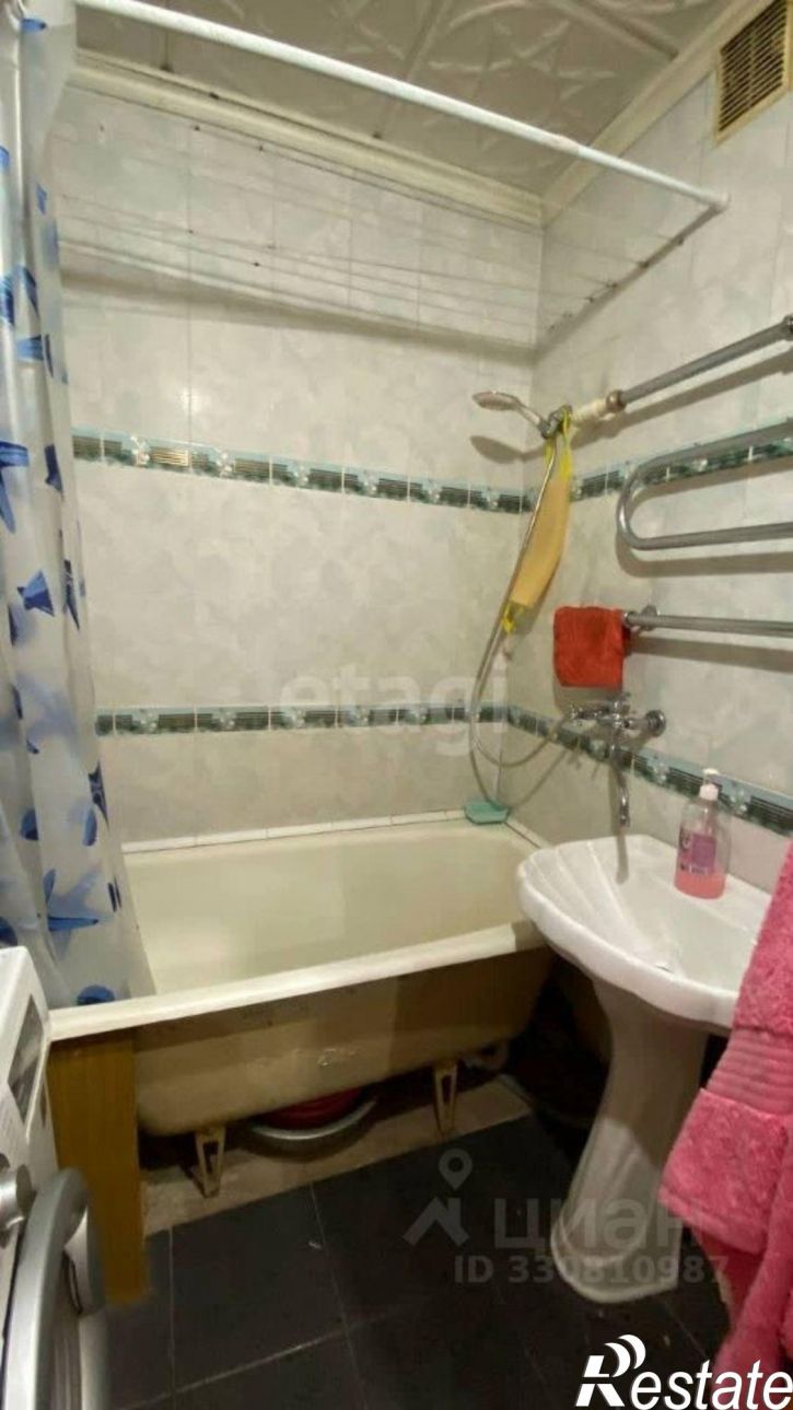 2-комн квартира ул Ударная, 83/1,  д. 83/1