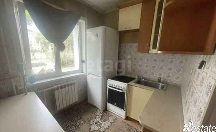 3-комн квартира улица Декабристов, 4,  д. 4