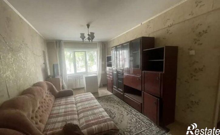 3-комн квартира улица Декабристов, 4,  д. 4