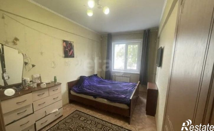 3-комн квартира улица Декабристов, 4,  д. 4