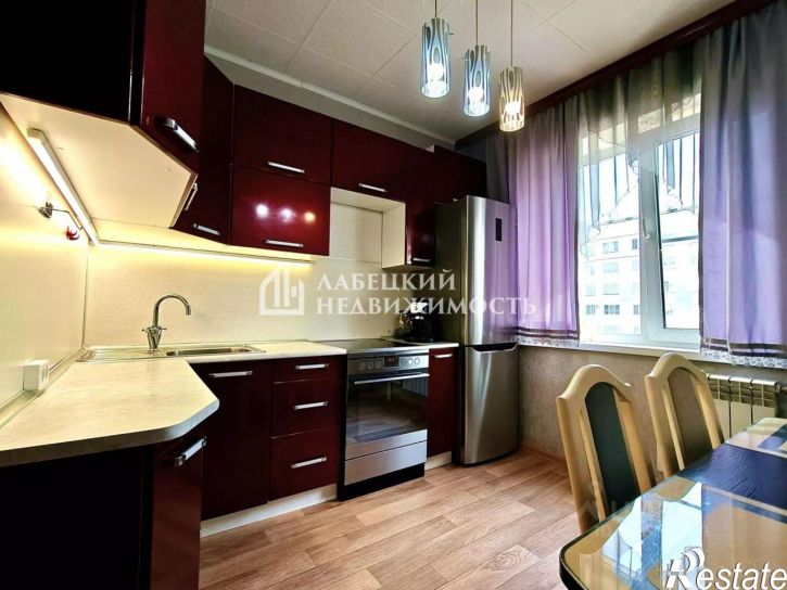 2-комн квартира Коммунарский переулок, 33,  д. 33