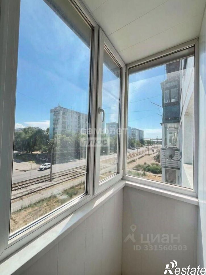 1-комн квартира Ударная улица, 90,  д. 90