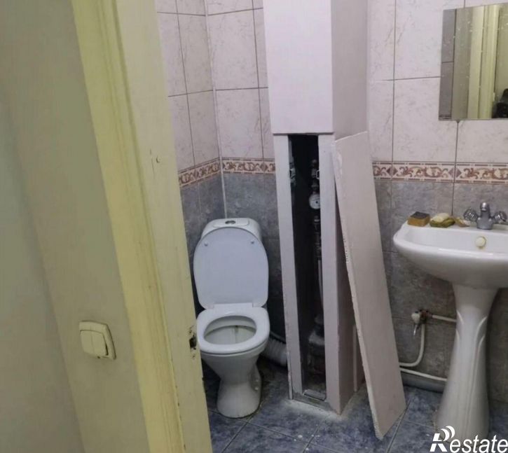 2-комн квартира ул Петра Мерлина, 20,  д. 20
