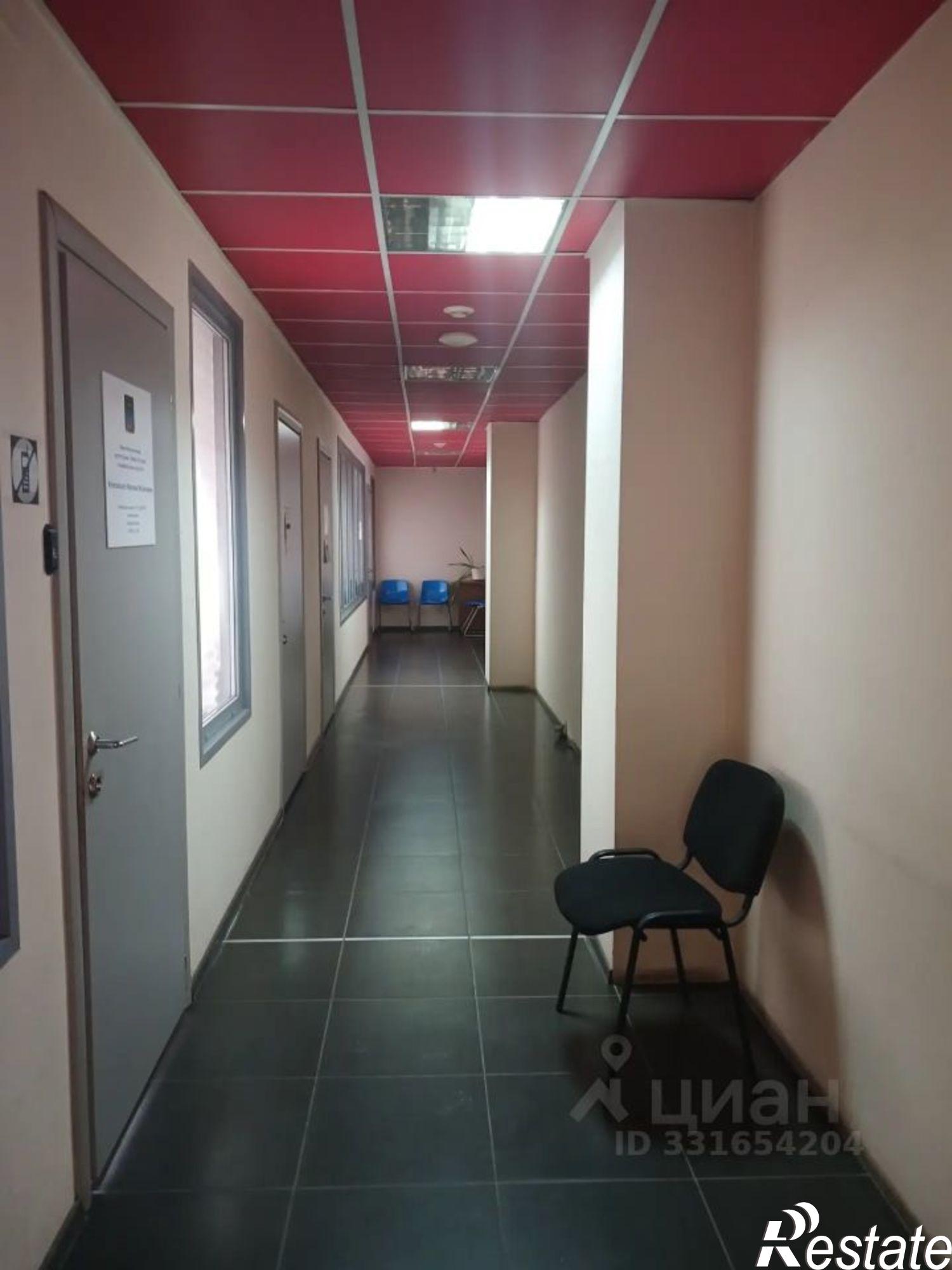 Купить офис, помещение под офис за 3 407 420 рублей на улица Ильи Мухачева, 226/2