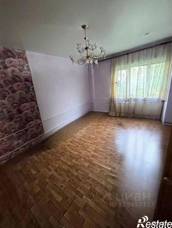 3-комн квартира улица Василия Шадрина, 33,  д. 33