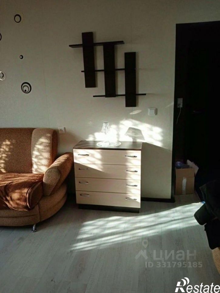 1-комн квартира Ленинградская улица, 37,  д. 37