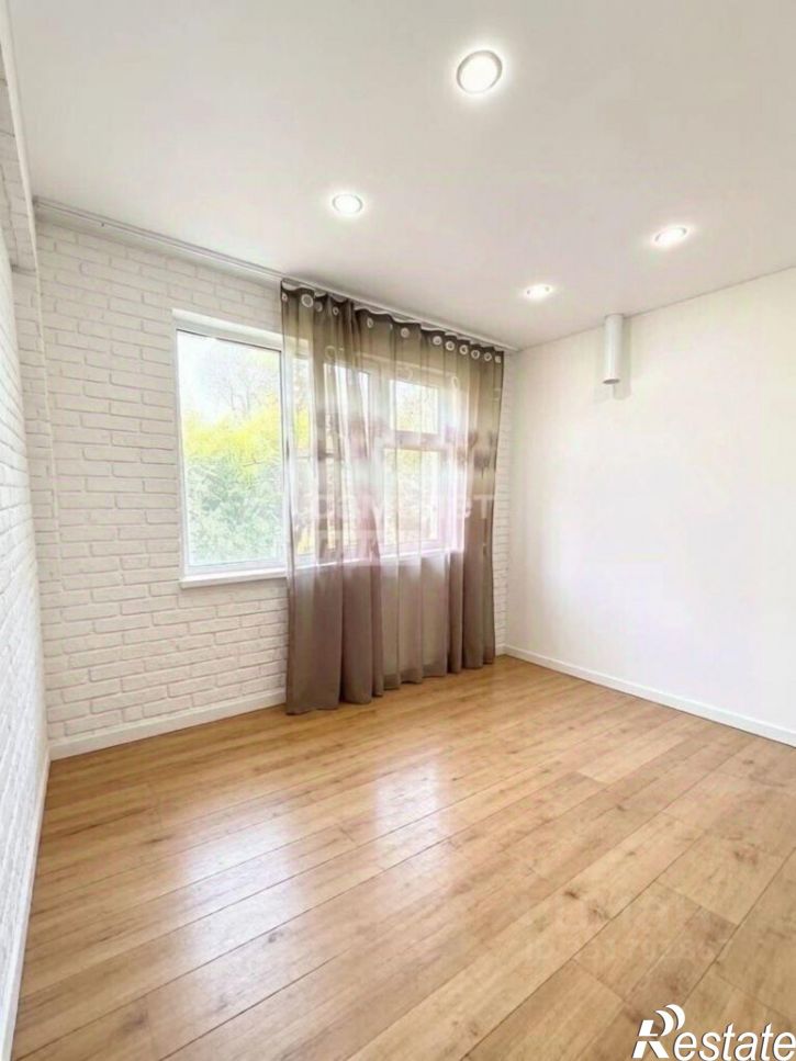 1-комн квартира улица Виктора Петрова, 31,  д. 31