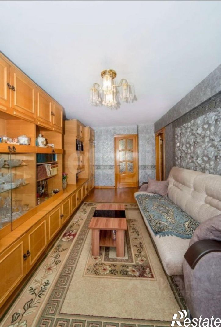 3-комн квартира улица Петра Мерлина, 16,  д. 16