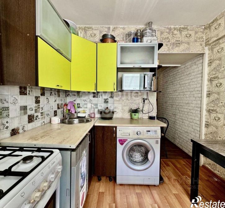 1-комн квартира улица Петра Мерлина, 17,  д. 17