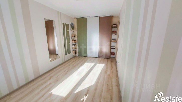 3-комн квартира ул имени Героя Советского Союза Красильникова, 227/2,  д. 227/2